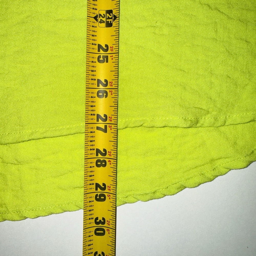 John Mark Women's Medium Chartreuse Lime Green Button Up Short Sleeve Blouse Top - Picture 5 of 7